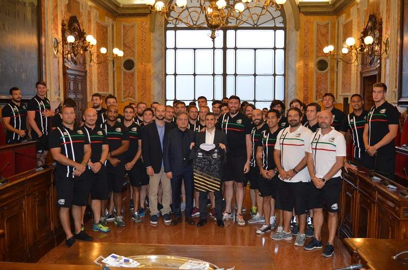 2016-09-14-sindaco-marani-zebre-2