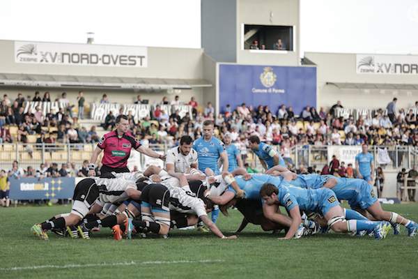 Parma,Italy.16th April, 2016. Guglielmo Palazzani from Zebre with the put in scrum in the match against Ulster in Guinness PRO12