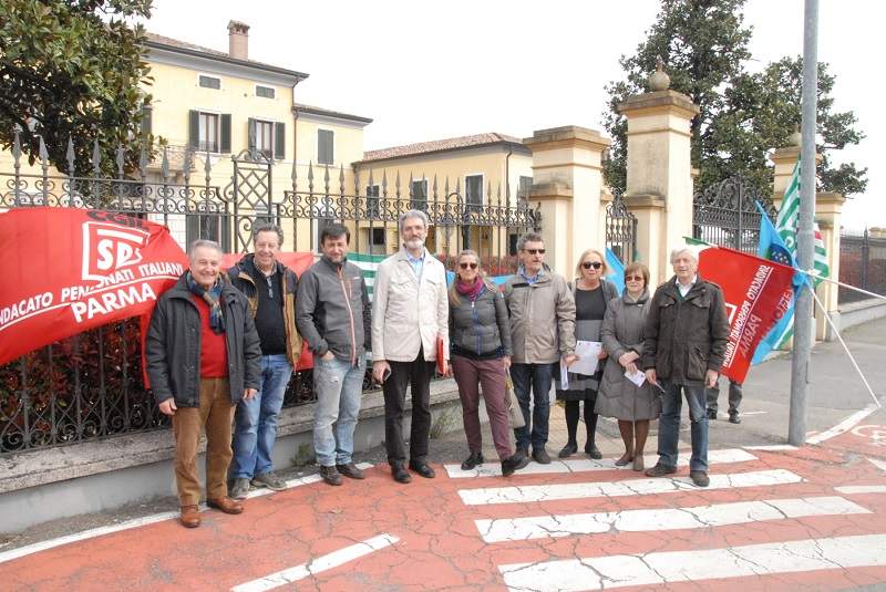 presidio cgil cisl uil villa alba